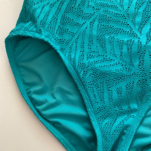 CARMEN MARC VALVO Women's Swimsuit NWT Size 10 - Picture 6 of 7